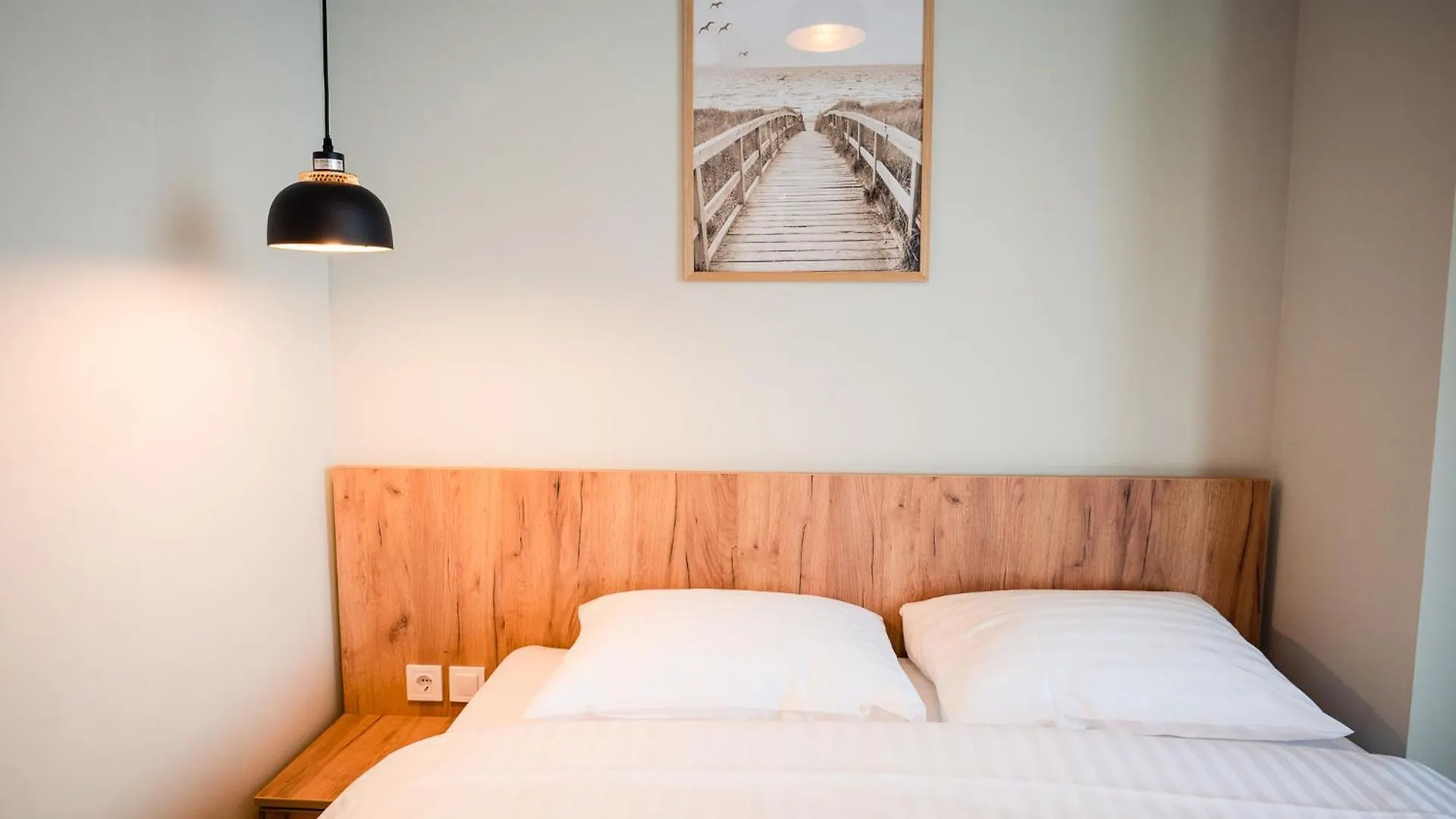 Aparthotel Fly&Stay At George'S Otopeni Romania