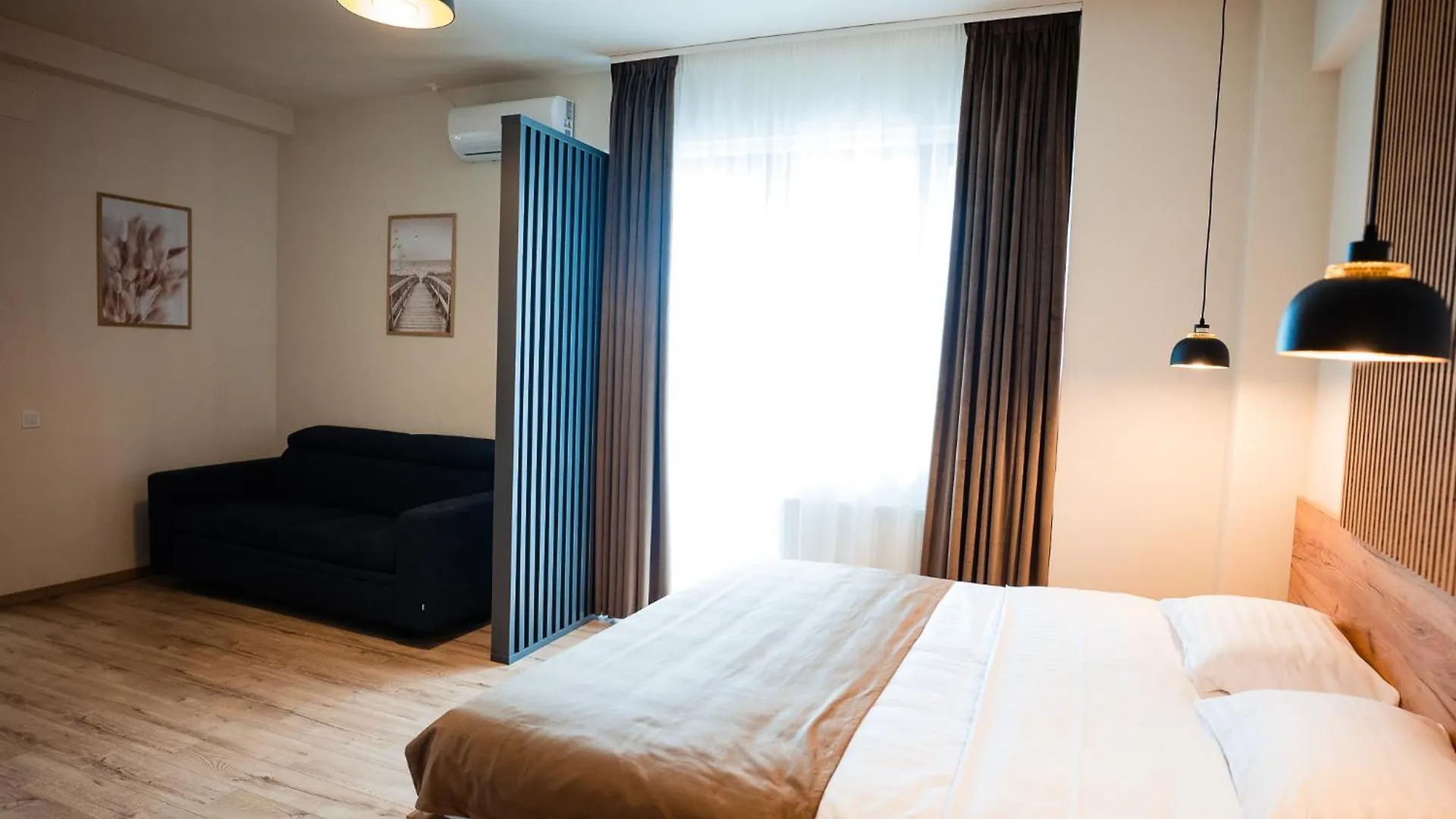 Aparthotel Fly&Stay At George'S Otopeni