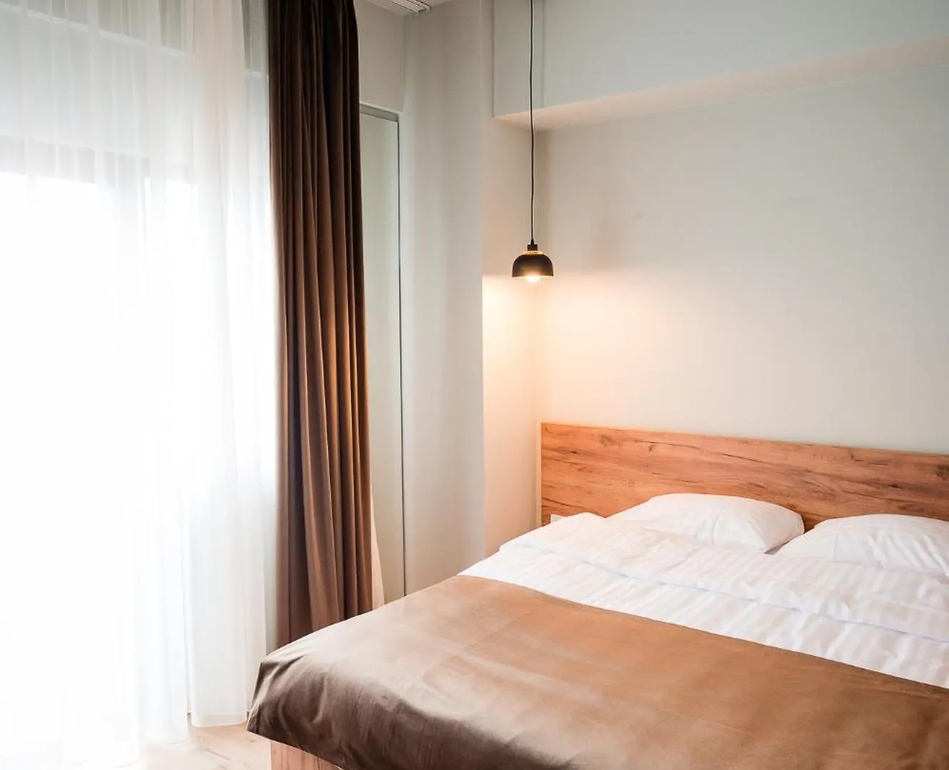 Aparthotel Fly&Stay At George'S Otopeni Romania